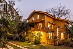 Casa Abuela | 6 min drive from Fatrade Beach by Roamhome, Goa Casa Abuela | 6 min drive from Fatrade Beach by Roamhome, Goa
