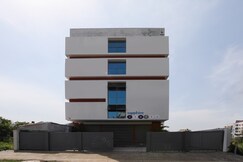 Treebo Sapphire Studio, Nashik Treebo Sapphire Studio, Nashik
