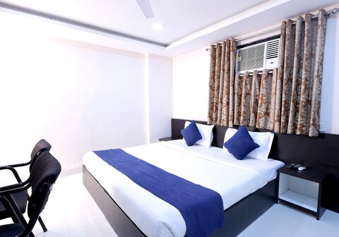HOTEL DIAMOND RESIDENCY- VIJAY NAGAR INDORE