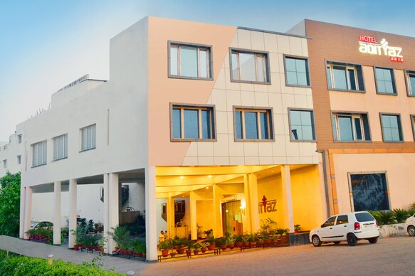 Hotel Adityaz