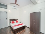OYO 14430 Sunshine Grand, Bangalore OYO 14430 Sunshine Grand, Bangalore