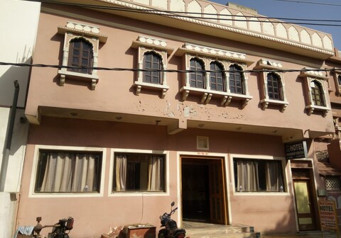 HOTEL SHEKHAWATI HERRITAGE
