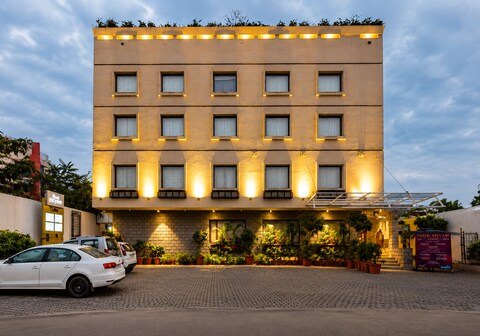 Hotel De Nada
