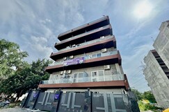 Soothing Stayz Near Medanta Medicity, Gurgaon Soothing Stayz Near Medanta Medicity, Gurgaon