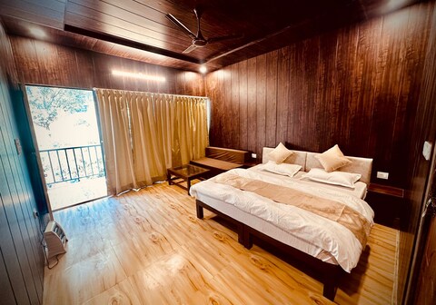 Camp Mountain Valley