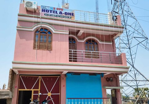 HOTEL O A-ONE