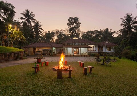 StayVista | Crystal Homestay