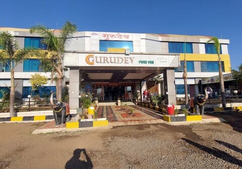 HOTEL GURUDEV