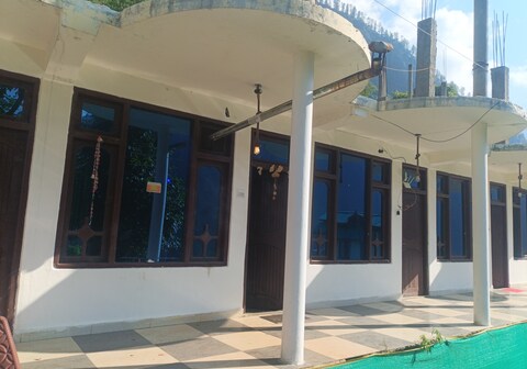 Bunkar house