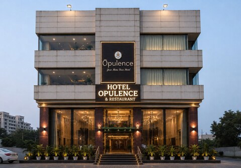 Hotel Opulence