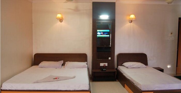 Greenland Inn-Greenland Inn Digha Super Deluxe Non AC 1 room