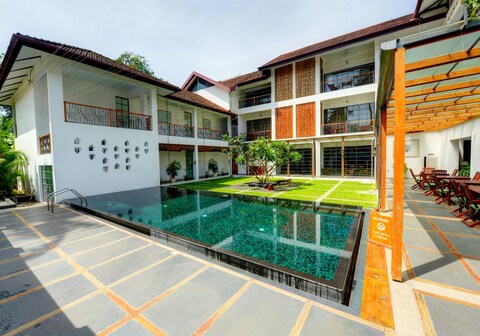 Eighth Bastion Fort Kochi - A CGH Earth Experience