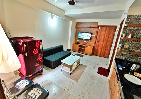 Entire 1 BHK Apartment Near Puri Beach For 4 Guest