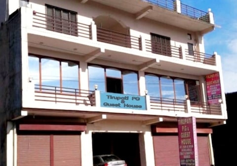 Tirupati P.G & Guest House