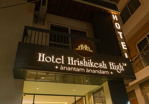 Hotel Hrishikesh High 2.0 Tapovan