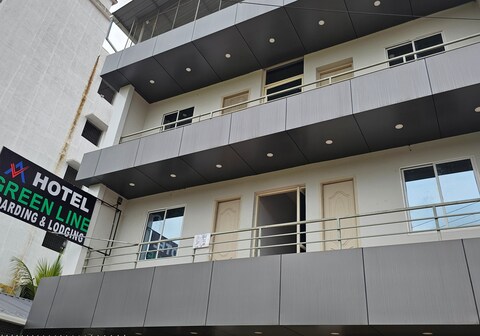 Hotel Green Line