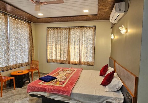 PHONIEX villa By Amazonia Villa