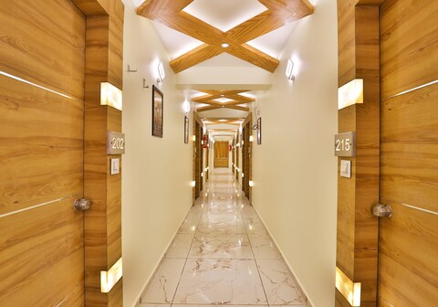 Hotel O Silver Palace