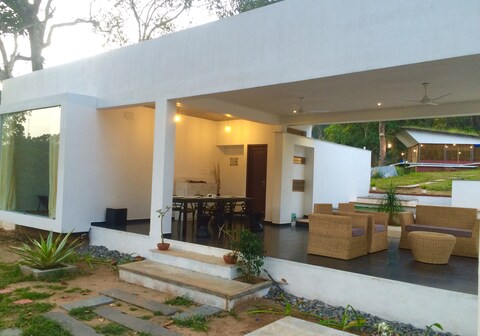 Thapovan Farm Stay | Rooms & Wi-Fi