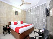 OYO 11906 Hotel Star Welcome, Chandigarh OYO 11906 Hotel Star Welcome, Chandigarh