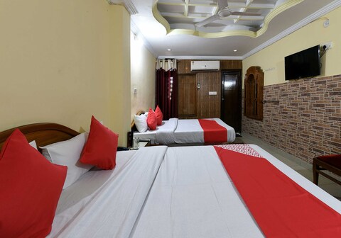 Hotel O Jammu Palace