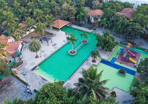 Esthell Village Resort