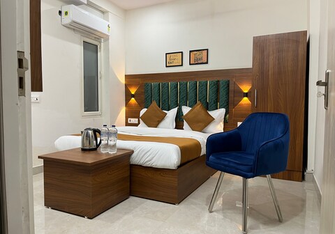 Hotel Airport Inn 1 km from Airport