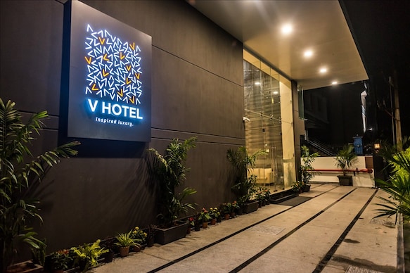 V Hotel