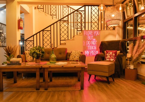 Living Roof | Terrace Cafe with Mountain View