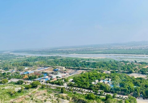 5 star hotel in noida