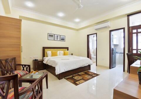 Olive Service Apartments - Golf Course Road