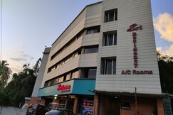 HOTEL SRI BHAVAN, Palakkad HOTEL SRI BHAVAN, Palakkad