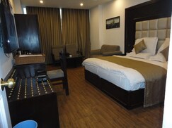 Hotel Meridien, Srinagar Hotel Meridien, Srinagar