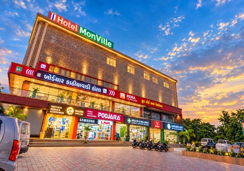 Hotel Monville