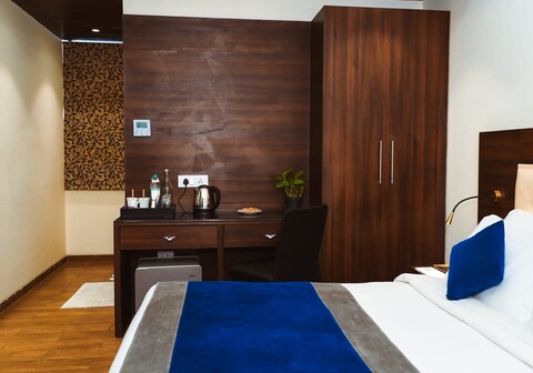 Jb Skyhilton
