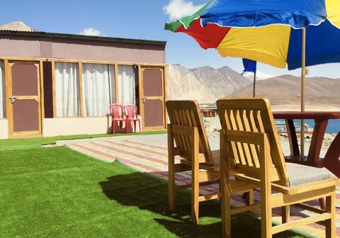 Grand Cozy Cottage | Near Pangong Lake