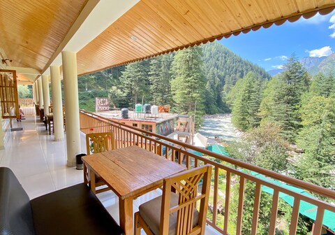 Hotel Purnima Kasol