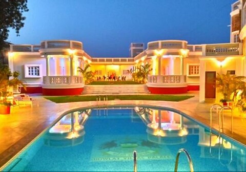 DOWLAT VILLAS PALACE | Pool & Wi-Fi