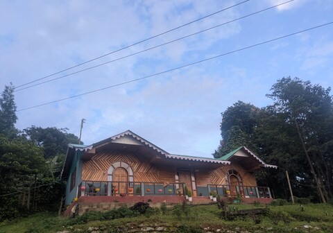 HOMESTAY HILLTOP