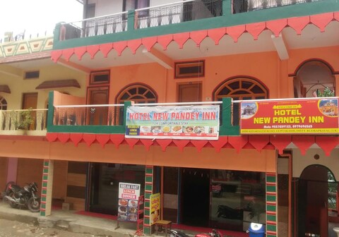 New Pandey Inn