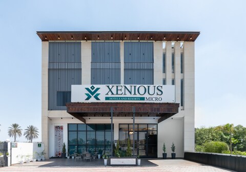 Hotel Xenious Micro Amritsar