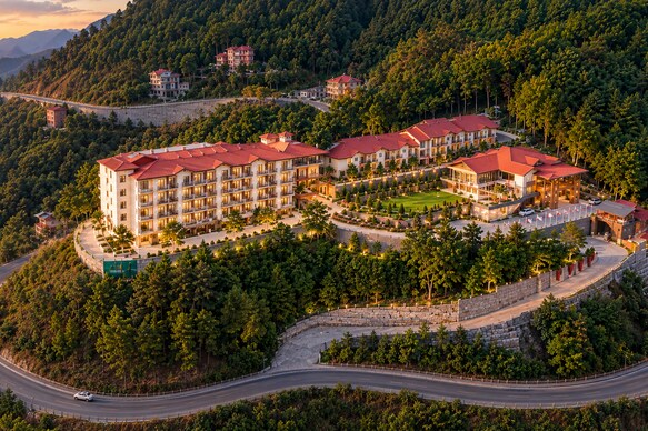 Deventure Shimla Hills
