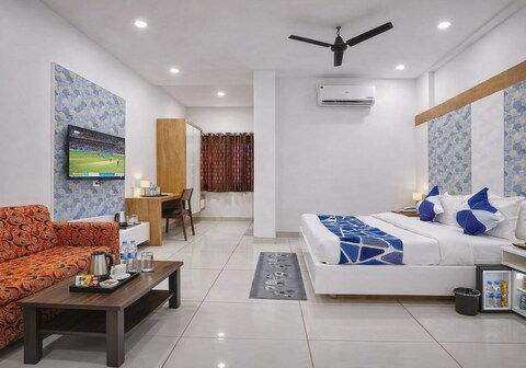 Hotel B Fine,Vijay Nagar