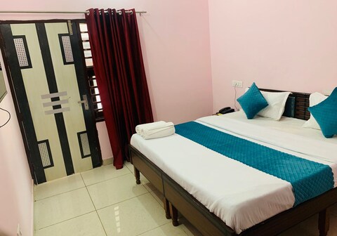 Mahadev Homestay Near Chandigarh Airport