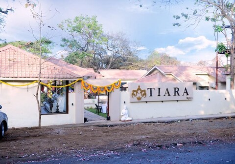 Tiara Resort
