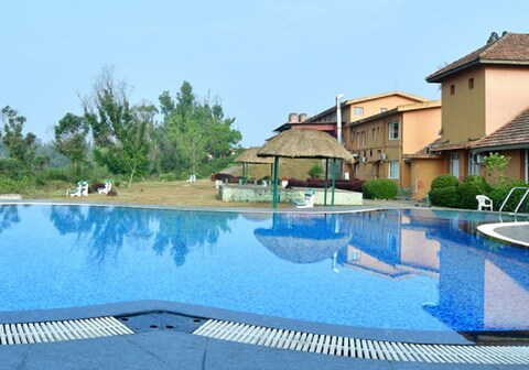 KSTDC Hotel Mayura Valley View