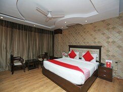 OYO 3760 Hotel Elysee, Dehradun OYO 3760 Hotel Elysee, Dehradun