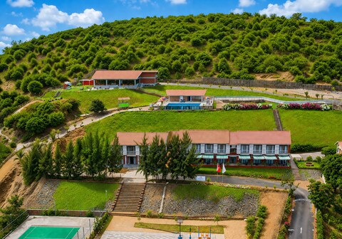 Gaurav Lords Resort