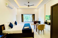 Hotel URS Palace, Indore Hotel URS Palace, Indore