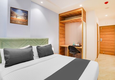 Super Townhouse ITPL Near Prestige Shanti Niketan